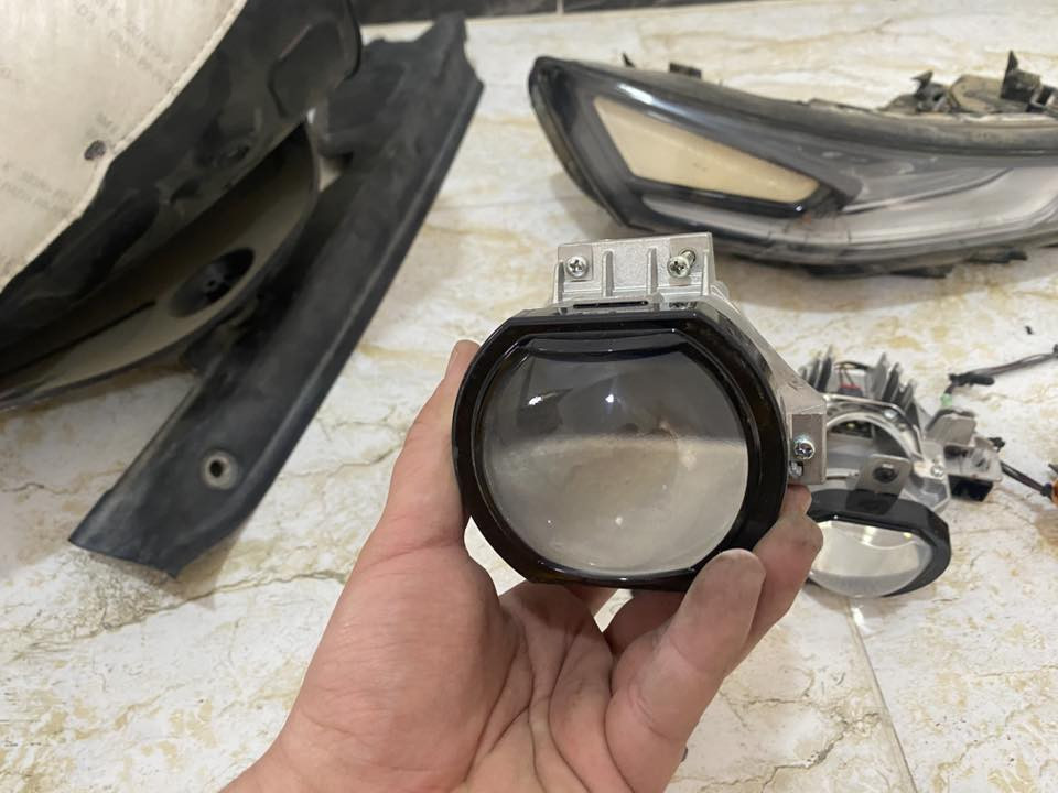 السلام عليكم تتوفر ادوات سنتافي ٢٠١٩
طبرباز

حاجب زينون 

عدسات لايت 

مطارة ماسحات والصوندات مالتهه جديده لوك

عدسةاشاره

ابيعهن كلهن السعر ١٠٠ الف  

***********
