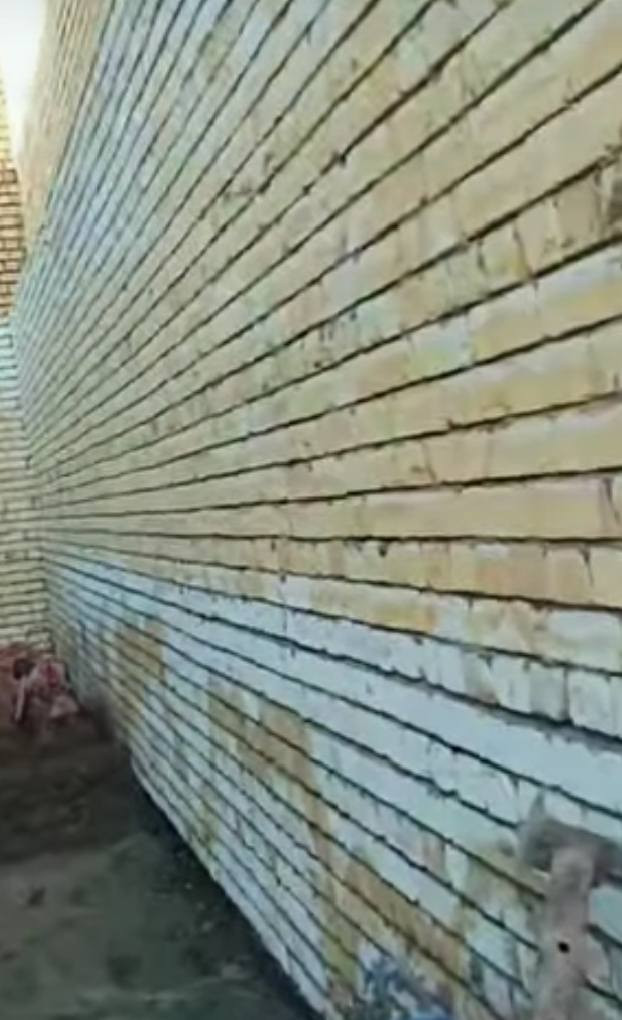 خلفه بناء متفرغ بناء نظيف وتنظيف الموقع *********** وبي واتساب
