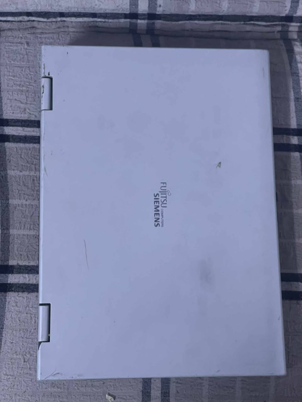 للبيع لابتوب تفيد فقط تصفح السعر 40 ويا التوصيل


**إذا كنت صاحب هذا الإعلان وتريد حذفه لأي سبب، رجاءا أرسل رسالة إلى الدعم الفني**