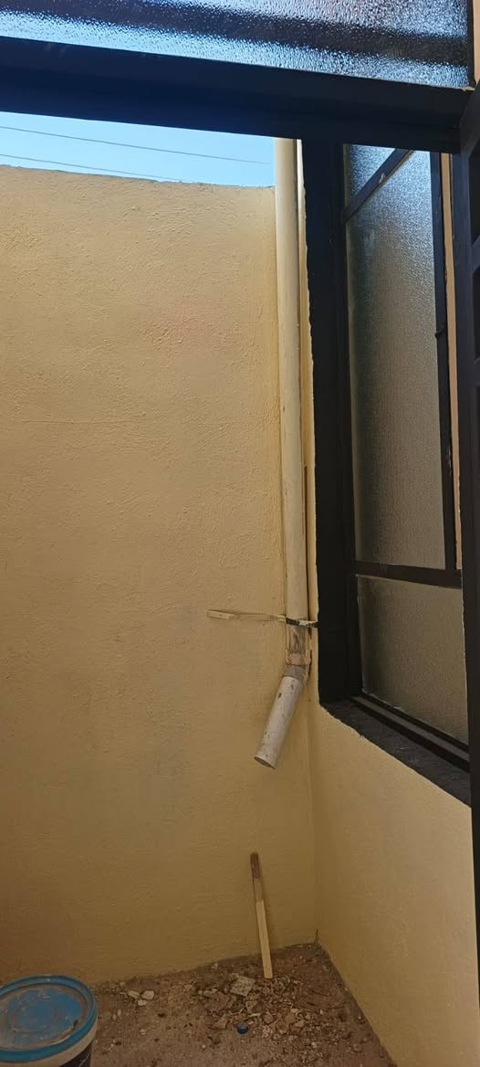 دار للبيع مساحه 50م طابقين شارع ١٠م وساحه
جديد ممسكون
الاستفسار الاتصال على الرقم *********** اوزورونا مكتب الرافدين للعقار حي الجامعه مجاور مكتبه الناسخ
