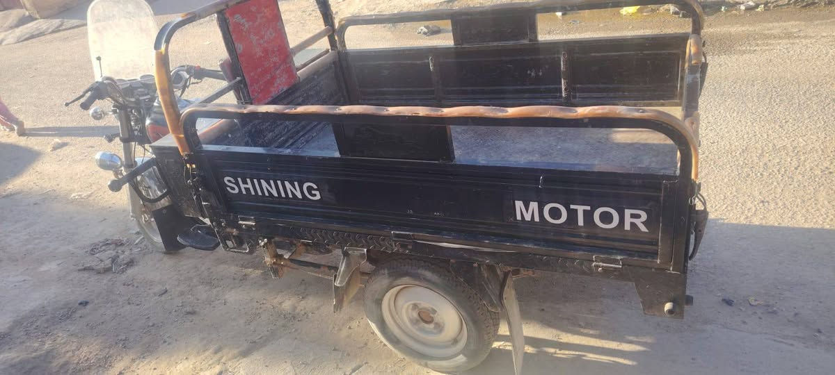 اسلام عليكم ستوته البيع موديل 22مكفوله كلها شغاله اوراق كامله رقم ***********
