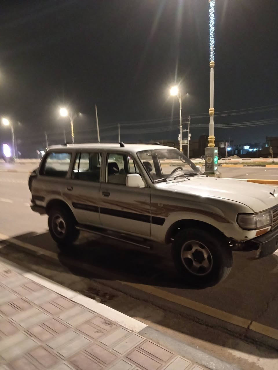 يا الله السلام عليكم لاندكروز رقم السليمانيه
اتكفل سرقه وطلب بدون تحويل راعيها ما ندله
فقط الشراي يتصل ***********
مكاني كربلاء السعر 45
مكينه وقير جدد جير عادي بلاديه حداديه 70%
