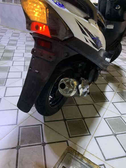 (سلام عليكم دراجه ماكس عدله بوشه 49بلاد دراجه ربه بعده كفاله عامه كهربيات كله شقله تخم تايرجديد  السعر 750وبيه مجال مكاني ديالى بلدروز رقم ***********)
