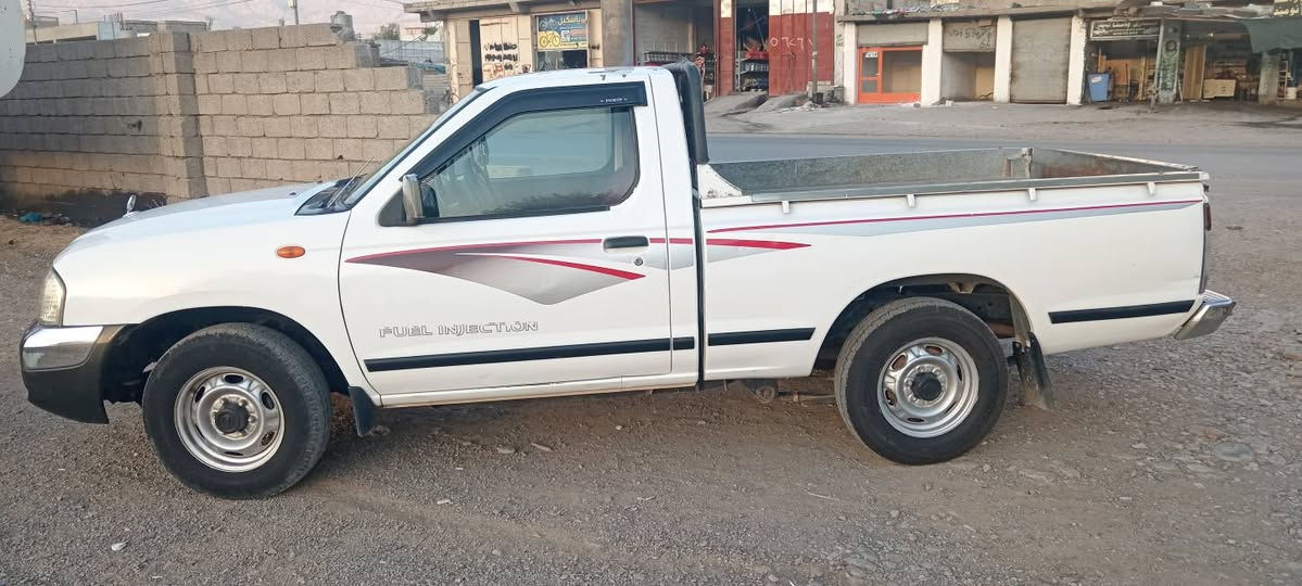 نیسان 2008 ژمارە هه ولیرسەنەوی تاکو 2028 نوێیە بەناوی خۆمانەوە یە
بێ بۆیاخ 
بێ نوقسانی هه موگیانی بە شەرت  
***********
