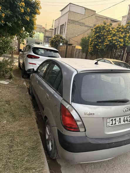 اسلام عليكم كيا ريو 2006  هاج بك رياضي  سعرها 65$ 
***********
