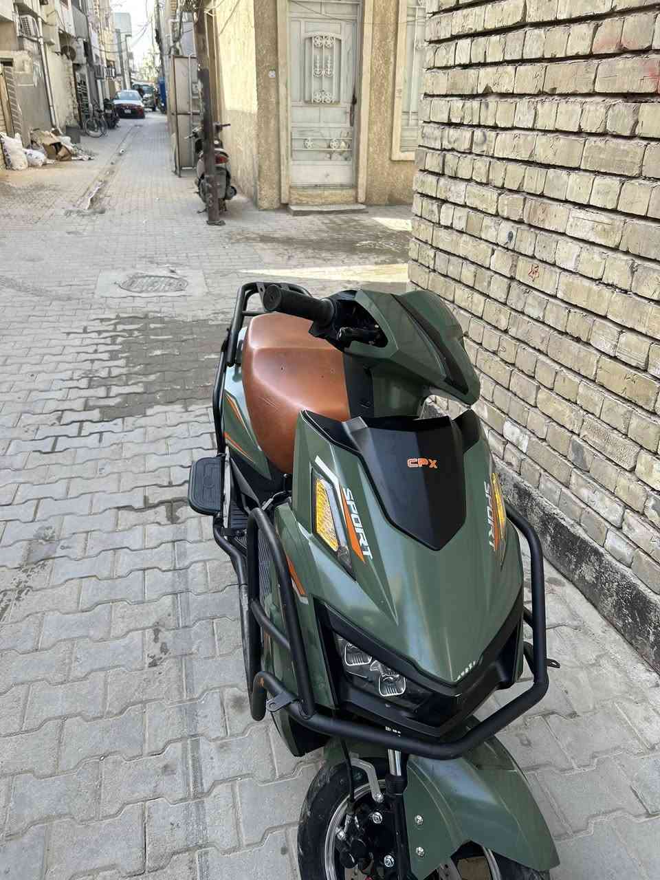 سلام عليكم دراجه شحن نضافتها ١٠٠٪؜١٠٠ بعدها جديده مكاني بغداد الاسكان سعرها ٩٥٠ وبيها مجال حك جيتك ***********
