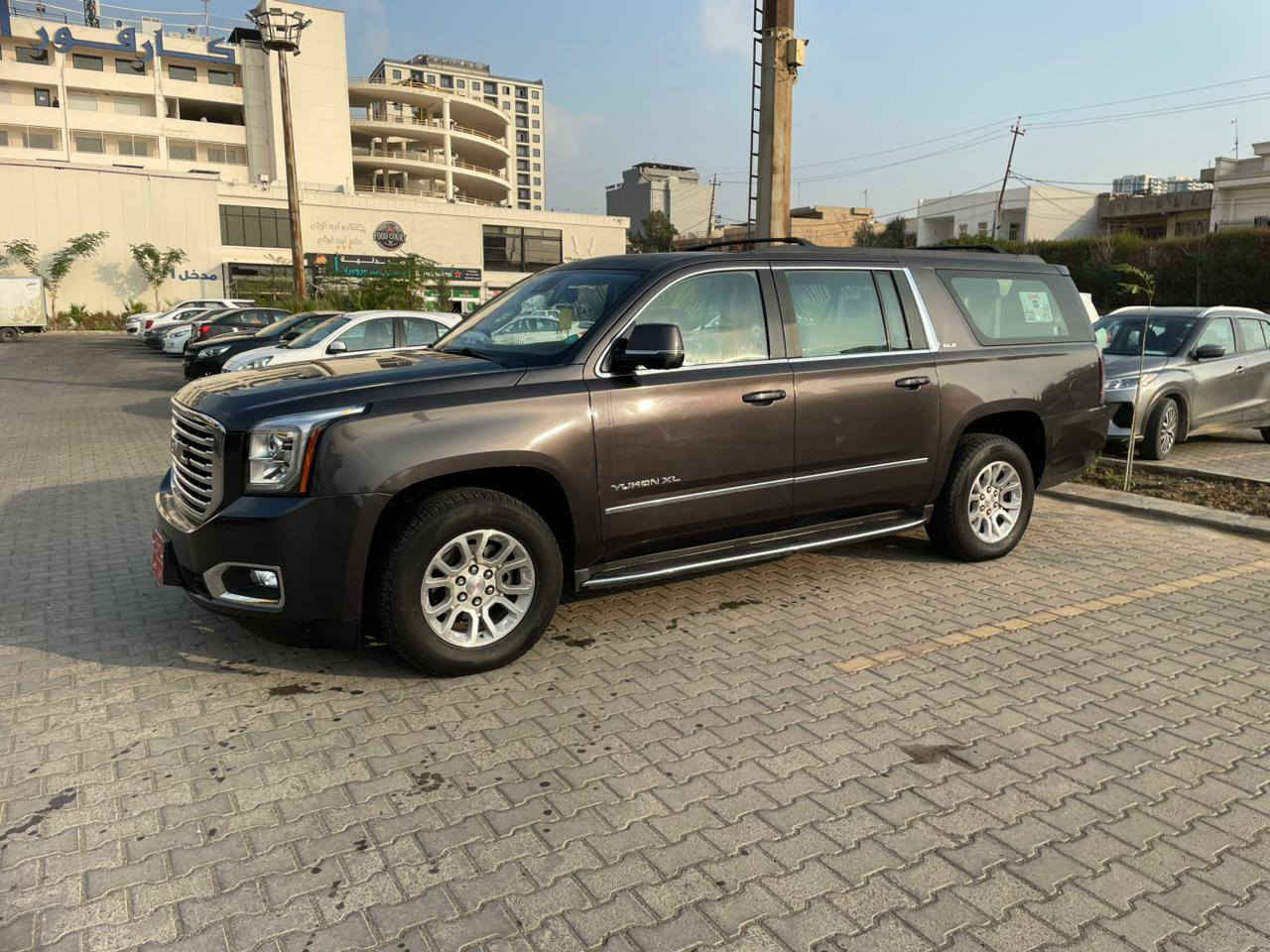 يالله السلام عليكم جمسي سوبربان( GMC) الموديل ٢٠١٨  رقم أربيل احمر اجره السياره جاهزه من كلشي صدر تايرات كلهه جاهزه السياره خطها بغداد أربيل مكان السياره بغداد الاتصال *********** مكلف بلنشر
