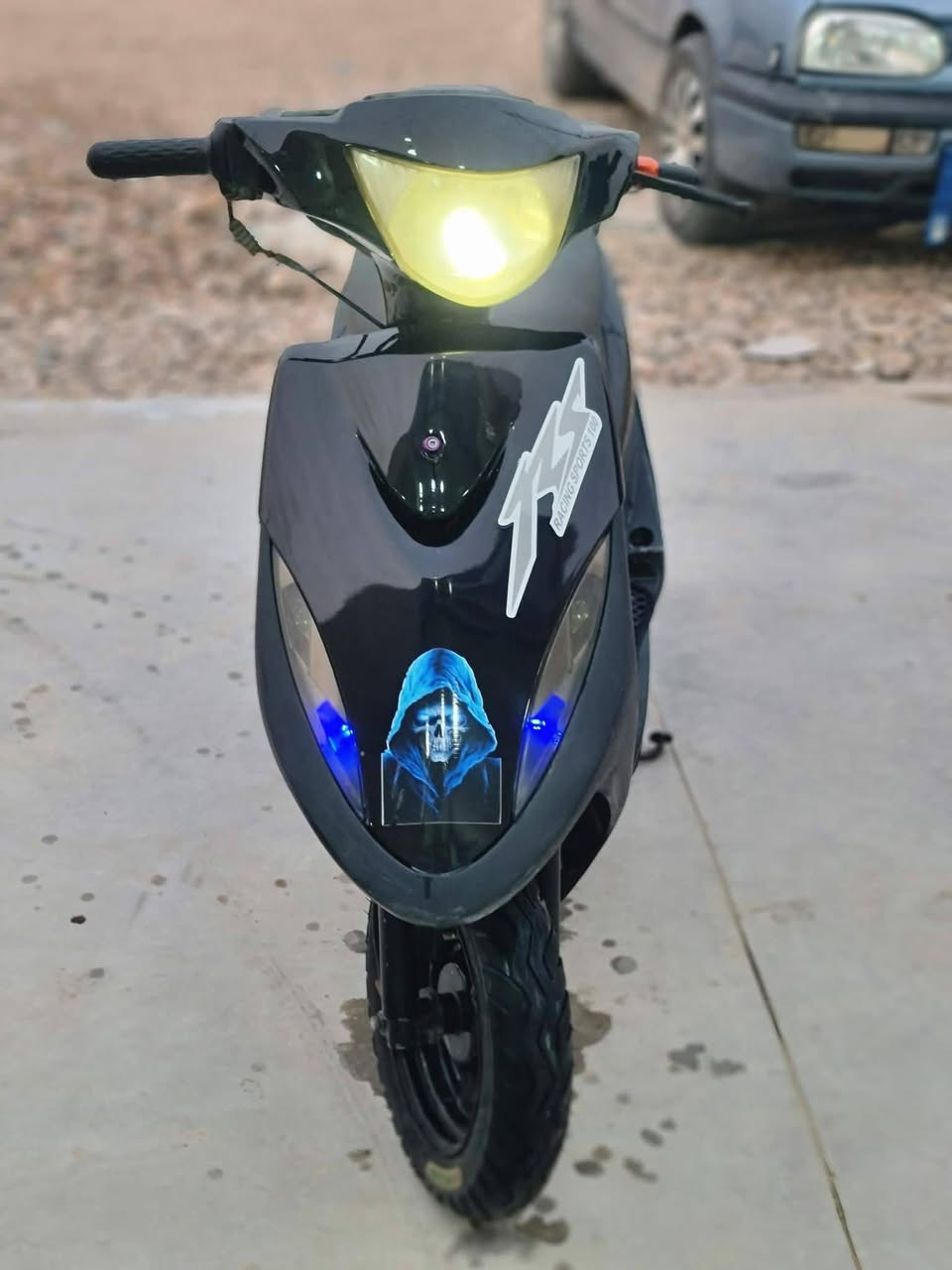 السلام عليكم ماكس عدله  جديده مكينه خير من الله كهربائيات كامله بسمايه *********** السعر ٥٠٠ او بيه مجال حك الجيه
