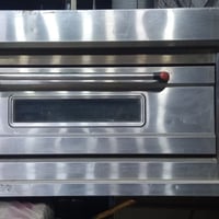 فرن بيتزا • نظيف وشغال • شارع 80