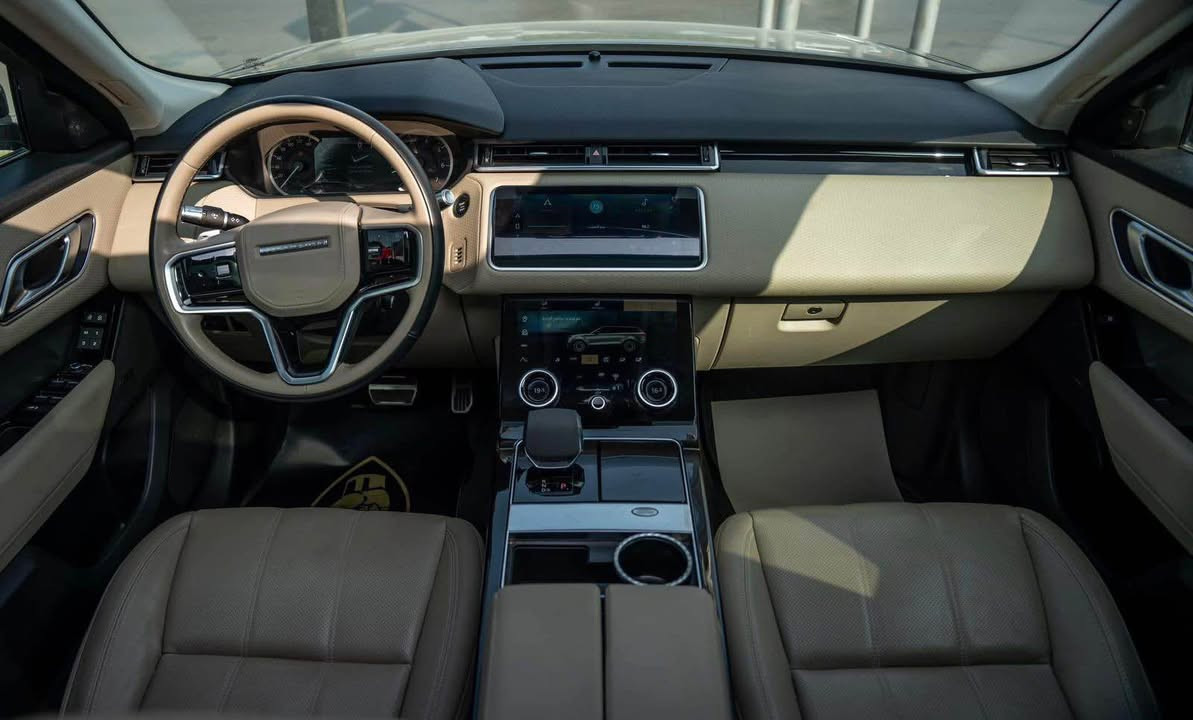 Range Rover Velar 2022
50,000 km
Rdynamic 
All fabric 
Protection الشيخ زايد, الجيزة


**إذا كنت صاحب هذا الإعلان وتريد حذفه لأي سبب، رجاءا أرسل رسالة إلى الدعم الفني**