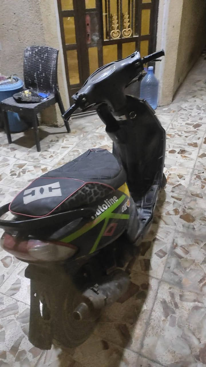 سلام عليكم للبيع سعر 450 مكينة ناعمة خير من الله تايرات جدد كهربايات شغالة 
مكاني الرسالة الثانية

***********
