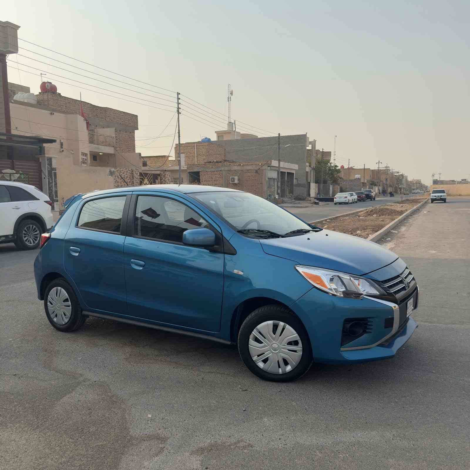 ميتسوبيشي ميراج 2024
ماشية 700 mile 
 الحادث مرفق بصور. الاستفسار اكثر اتصال 
***********
السعر 95
