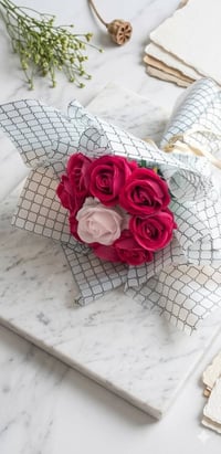 باقات ورد • هدايا • فخامة