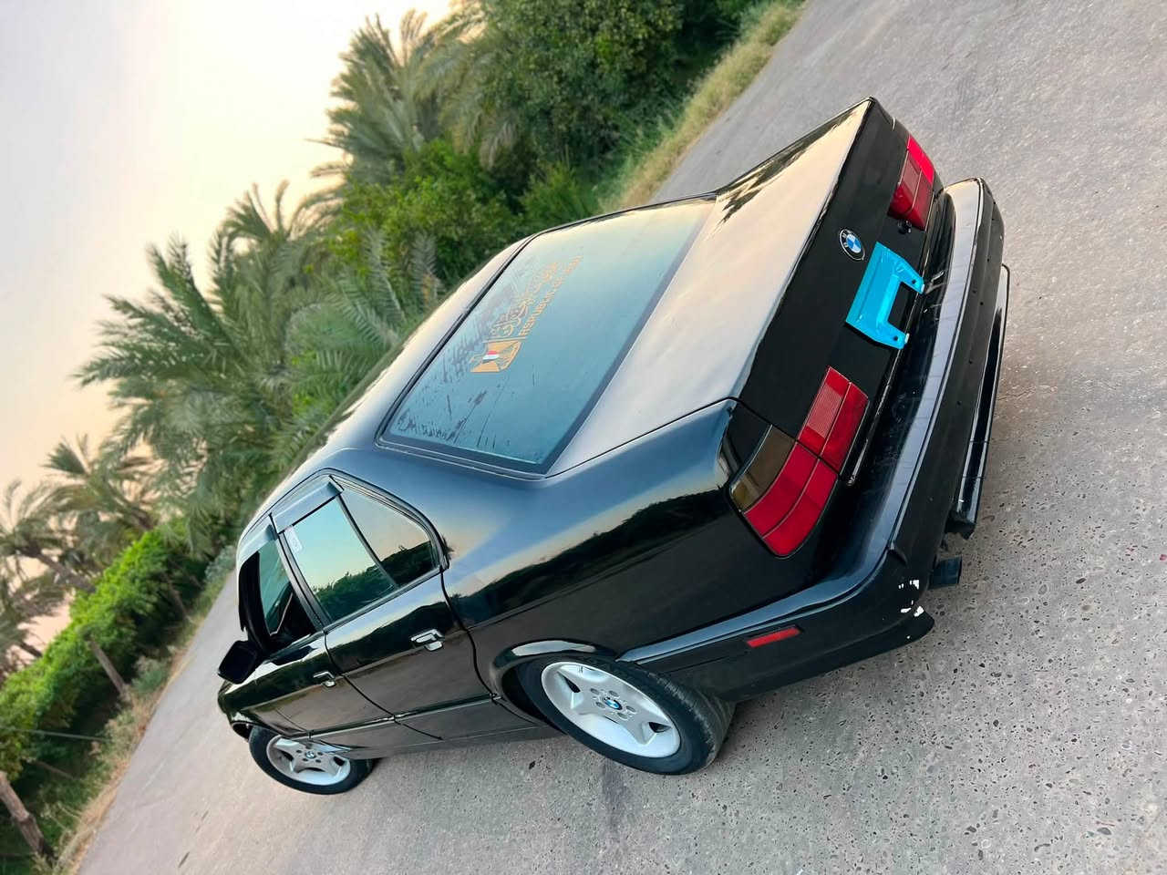 السلام عليكم للبيع بيئم 520 اصل  موديل 92 رقم كركوك مشروع وطني شرط التحويل وكالة عامه بسمي كير عادي محرك مسكر شرط لا تنقيص ولا تبخير  صبغ جمالية صدر امامي جلفي جديد تخم تاير جديد كهربائيات كلها شغاله منظومة تبريد كاملة السعر 38 وبيها مجال يرهم مراوس حسب القناعة مكان السياره صلاح الدين تكريت للاستفسار ***********
