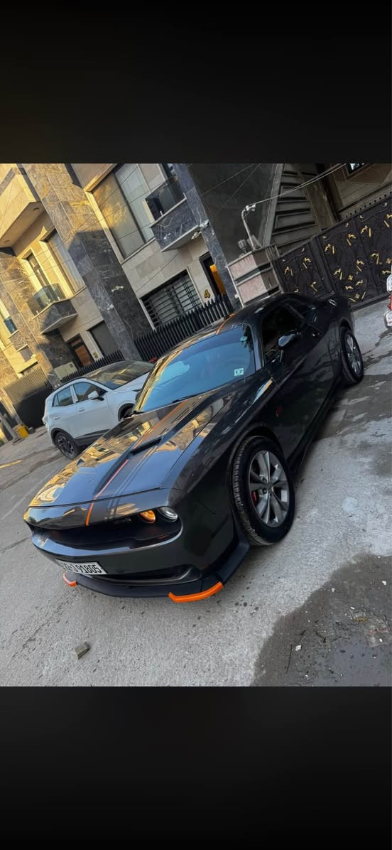 جالنجر فور ويل  sxt

موديل 2022

بصمه تشغيل 

بصمه ابواب 

كش سائق كهرباء  

شاشه لمس 

شاشه اعطال 

تحكمات بالستيرن 

لحيه اماميه 

كاميرا 

دفيوزر 

كزوز ريمونت

حادثها شبر بل جاملغ فقط جاملغ

بدون ايرباك صور الحادث بل منشور

رقم اربيل وكاله تحويل بل خدمه

مكانها بغداد زيونه

السعر 178$$$

للتواصل *********** بغداد, العراق
