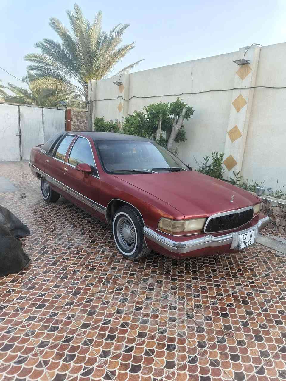 بيوك رود ماستر 1993 رقم انكليزي سنويه لحد 2031 باسمي  مكينه وكير ملكه كراون فيشه وبطل اسود كامله مكمله البيع لغرض السفر تحويل ثاني يوم السعر 45 وبيها مجال *********** @
