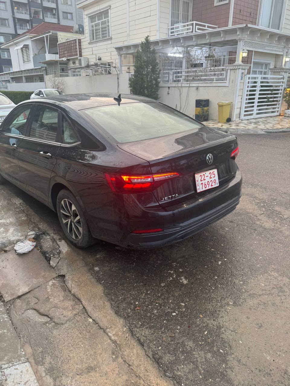 سلاو جیتا ٢٠٢٤ مواسەفات S سیارەکە جاملغ وبۆنیت سبوخە شانسی بە شەرت و بە شەرتی رەقەمیش دەفرۆشم ئیرباگ بەس سوکان ٣٥ هەزار میل رۆشتوە 
نرخی ١٢٦ وەرەقە و مەجالیکی کەم
رەقەم شانسی 3VW5M7BU3RM042849 
تب.تەنها جوابی تەلەفۆن دەدەمەوە
0750-049-4993 أربيل, العراق
