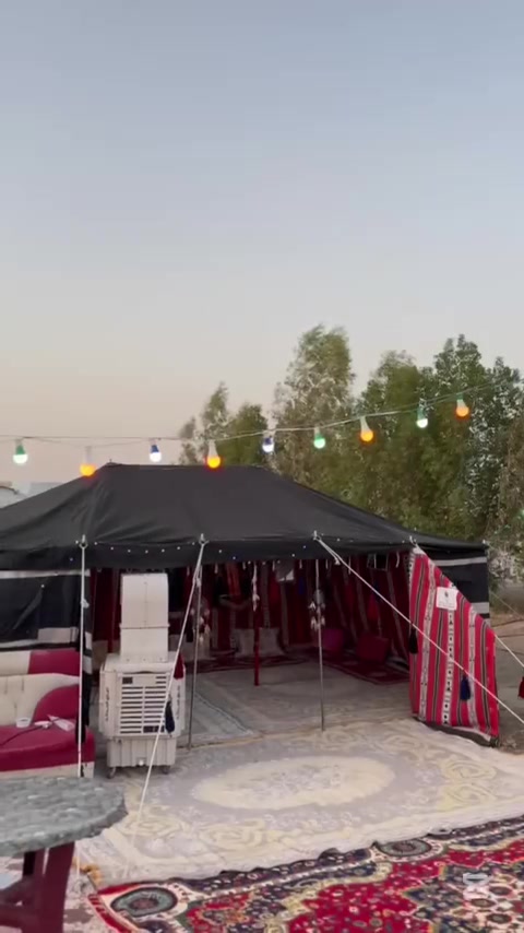 😭 مو كل خدمة تنقاس بالمال… أكو ناس تخدم زوّار أهل البيت من قلبها… من تعبها… من تعب سنينها ❤️ بهالأيام المباركة… مواكب الإمام موسى بن جعفر عليه السلام تفتح أبوابها للزائرين 🙏 وكل خيمة تننصب… هي راحة لزائر تعبان وكل ظل ينفرش… هو دعوة أمّ تمشي بطريق الإمام 😭 ⛺ شركة الباخرة توفّرلكم خيم المواكب التراثية بنظام بيت الشعر الخليجي الفخم حتى يكون موكبك يليق بخدمة أهل البيت عليهم السلام ✨ موكبك لازم يكون: ✔️ ثابت وقوي ✔️ يتحمل المطر والبرد والشمس ✔️ يشرّف اسم خادم الإمام 💚 ⸻ ⛺ خيمة استيراد الخليج — نظام بيت الشعر السعودي ▪️ ثلاث طبقات قماش چتري ثقيل ▪️ ما يترشّح بالشمس ☀️ ▪️ مقاوم للمطر 🌧 ▪️ 100% قطن — جودة تعيش سنين ▪️ تحمل شعار شركة الباخرة — ضمان وثقة 🛡 ⸻ 📏 الأحجام المتوفرة: ✔️ 3×3 ✔️ 4×4 ✔️ 6×4 ✔️ 8×5 ⸻ 🧰 كل الملحقات موجودة: 🔨 مطرقة 🖋 أوتاد 🪵 أعمدة 🧶 حبال قطنية 🎪 رواق كامل جاهز ⸻ 🚚 توصيل مجاني لكل العراق 🛠 صيانة متوفرة 📲 للحجز والاستفسار: *********** ⸻ 💔 تخيّل زائر مرهق… يلگه موكبكم… يشرب استكان چاي… يرتاح تحت هالخيمة… ويرفع إيده يدعيلك 😭🤲 هاي مو مجرد خيمة… هاي خدمة للإمام… وأجر يبقى طول العمر ✨ #الامام_الكاظم #خدمة_الز#الامام_الكاظمل#خدمة_الزوارة#المواكب_الحسينيةركة_الباخرة
