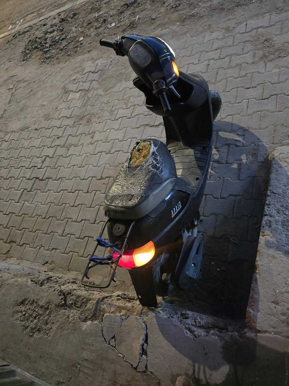 سلام عليكم شباب دراجه نضيفه كهربائيات كلها شغاله شوفت عينك سعر ٢٥٠بي مجال مكان كربلاء يم مستشفى العباس هلي ***********
