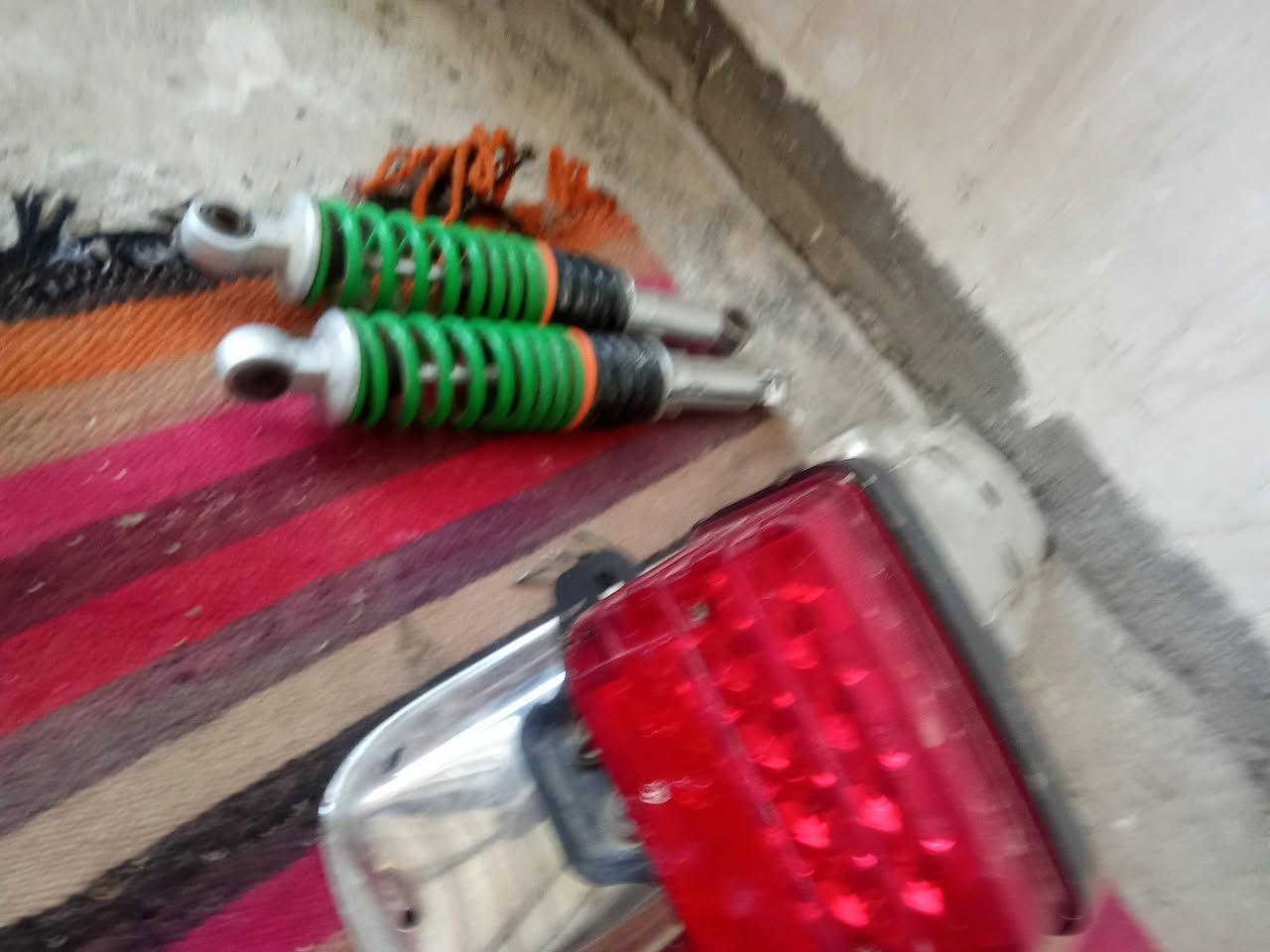 غراض للبيع


**إذا كنت صاحب هذا الإعلان وتريد حذفه لأي سبب، رجاءا أرسل رسالة إلى الدعم الفني**