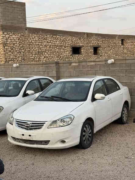 سيارات مزاد وزاره الداخليه
بي واي دي(عدد السيارات 12) سعر ٣٣ وبيها مجال بسيط

 (كلهن موديل 2014)

كلهن أوتو

تشغيل بصمه 

فتحه السقف

كله جديد وما نقاص شي 

(سونك  سعر (43$) وبيها مجال 

كلهن موديل 2013 

مكان الانبار 

الاتصال على الرقم ***********
