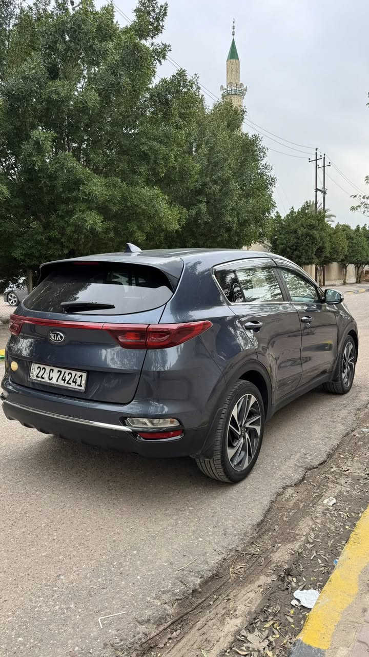 سبورتج 2020 امريكي
موصفات شاشة وكامرة ويل جبير 
الصبغ ربع البنيد وصفحة السايق بدون دواخل
صور الحادث والسونار بلمنشور 
سيارة جاهزة ما بيهة نقص 
ماشية 90 الف ميل 
مكاني بغداد العامرية 
السعر 139
رقمي ***********
