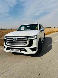 للبيع تيوتا لاندكروز 2022  SASفولVX فول مواصفات للاخير     ماشيه 48 ال...