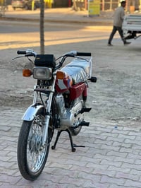 قيم وخذ • موديل ٢٥