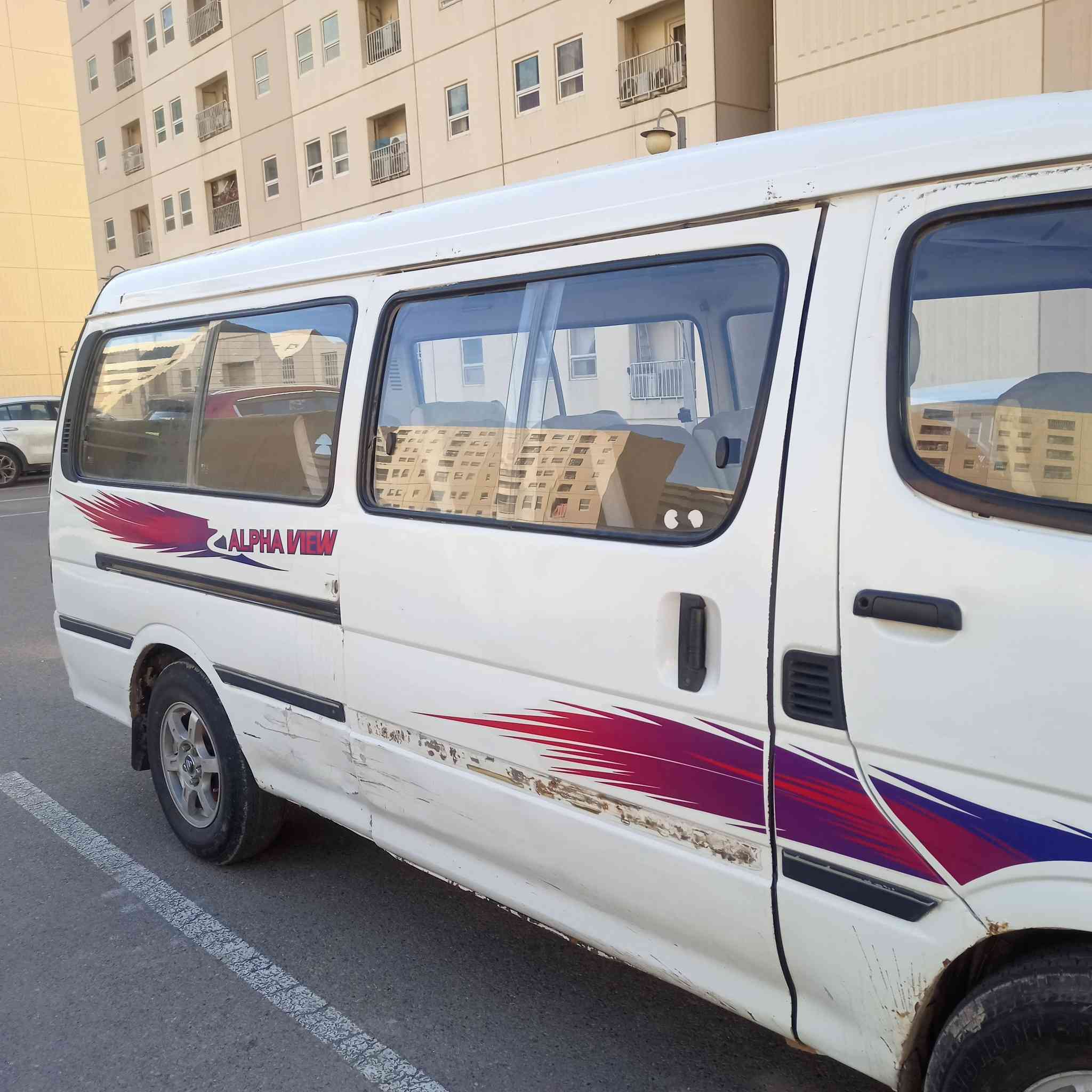 سياره للبيع فتون موديل 2011 محرك ياباني رقم بغداد انكليزي لاتصال ***********
