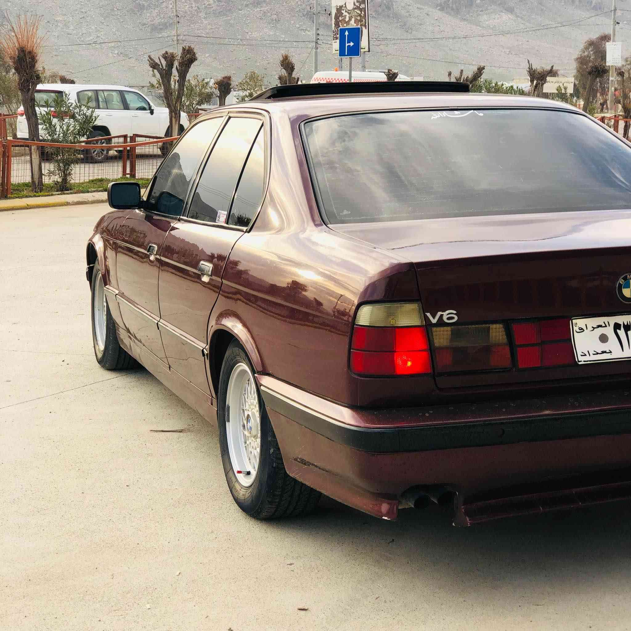 بیئێم مۆدیل ١٩٩٣ مەکینە ٥٢٥ تۆماتیک ئارم پلاستیک سلیمانی فول فول مواسەفات نمونە لە جوانی داحم و لیدراو بەشەرت  گێر و مەکینە بەشەرت تەبریت سارد و گەرم بەشەرت توند و تۆلە یەک دینار مەسروفی نییە
شوێن رانییە
*********** سوران, أربيل
