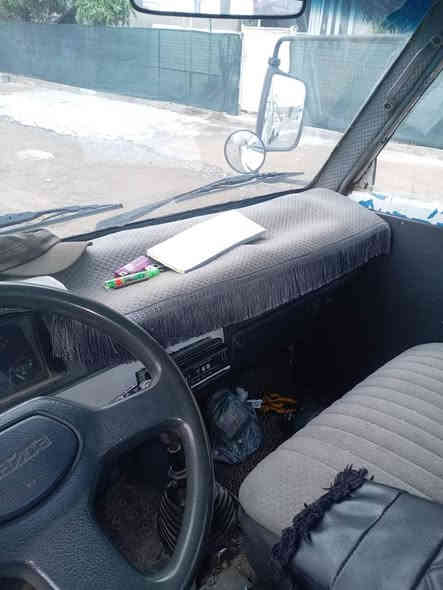 کییا بۆنگۆ مۆدیل1995 2700گێڕو مە کینە و ئە کسل بە شە رت مە کینە و ئە کسلی لۆکی لە سە رە مانگیکە خراوە تە سە ری تا بڵێی بە قە وە تە  بۆدی کراوە  بە تازە کان بۆدی گە ورە 8قولاب کامل کوشنو گاعی تازە م تێ گرتوە کارە بای بە هە مو ئیش دە کات  سە یارە کە هیچی نیە 31وە رە قە *********** السليمانية
