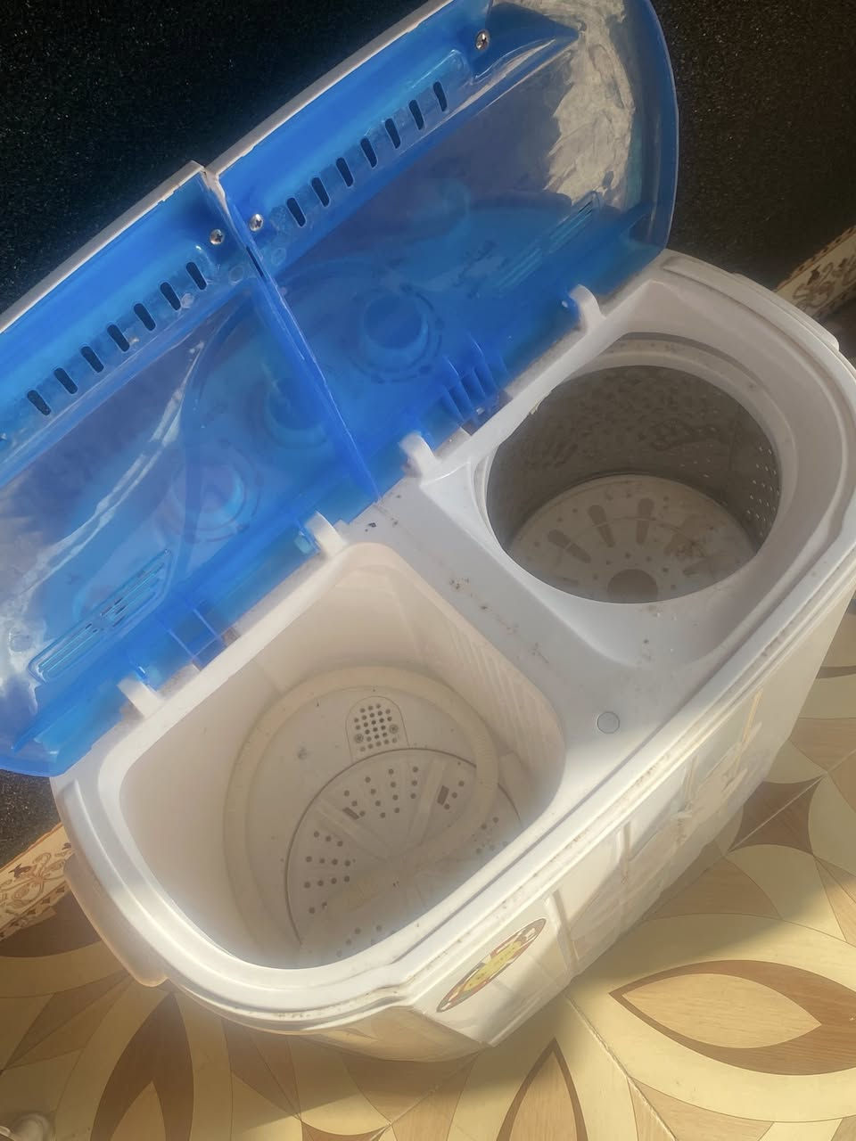 غساله حجم صغير للبيع مابي اي عيب جديده نظيف شراي تعال خاص عنوان كركوك


**إذا كنت صاحب هذا الإعلان وتريد حذفه لأي سبب، رجاءا أرسل رسالة إلى الدعم الفني**