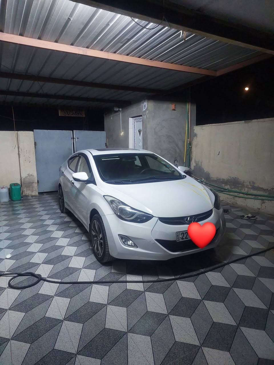 السلام عليكم الانتره خليجي 2012مكينه1600دكشن عالي فول مواصفات اشاير بالمري فتحه بالسقف تبريد تدفئة السعر 115وبيها مجال رقم *********** مكلف بالنشر خاص مغلق
