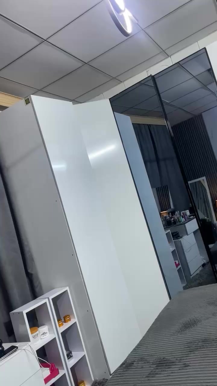 السلام عليكم غرفة نوم للبيع نضيفه  اي ضرر مابيه اناره تحت سرير واناره داخل الكنتور مكاني بغداد سعره. ٦٠٠ مع ميز تلفزيون


**إذا كنت صاحب هذا الإعلان وتريد حذفه لأي سبب، رجاءا أرسل رسالة إلى الدعم الفني**