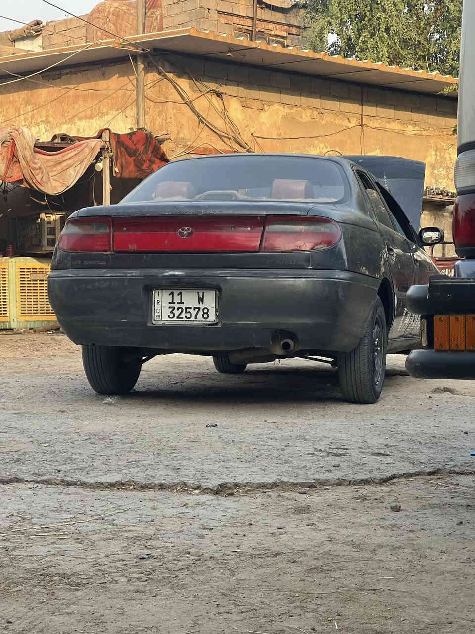 سلام عليكم كارينا بسمي موديل 96 سياره مكفوله من كص ونقل ومكفوله من ضربه محرك ينقص وصدرامامي وخلفي جديد وتخم تاير  سعر (35) رقم تلفوان ***********واذا اكو مراوس ب سيدان مكاني حله
