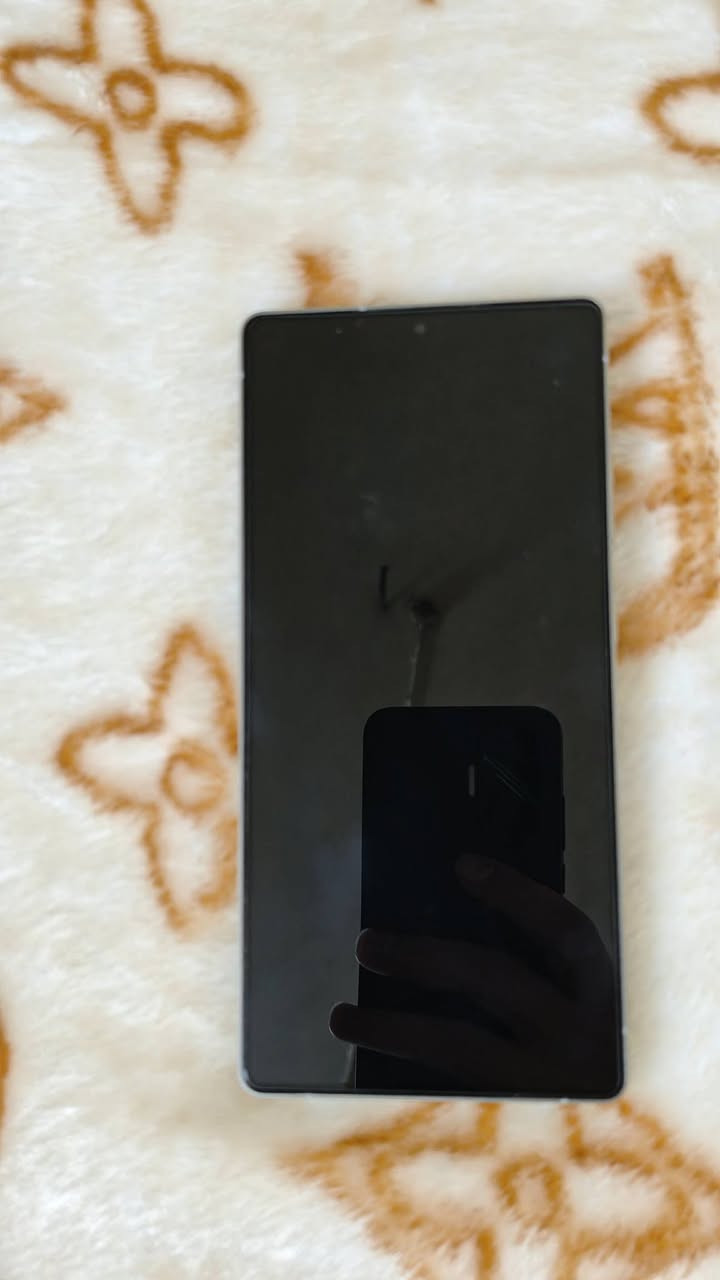 اس 25 الترا. ذاكرة 265 ضمان عين الفهد صارله 5 اشهر من متفعل السعر 1100
ملاحظة : كارتونته موجودة ناسيها بمحافظة اخرى ومن تجي تاخذها مني وتاخذه الجهاز من باب البيت .
مكاني كركوك . ممدودة 
الاتصال على الرقم ***********
