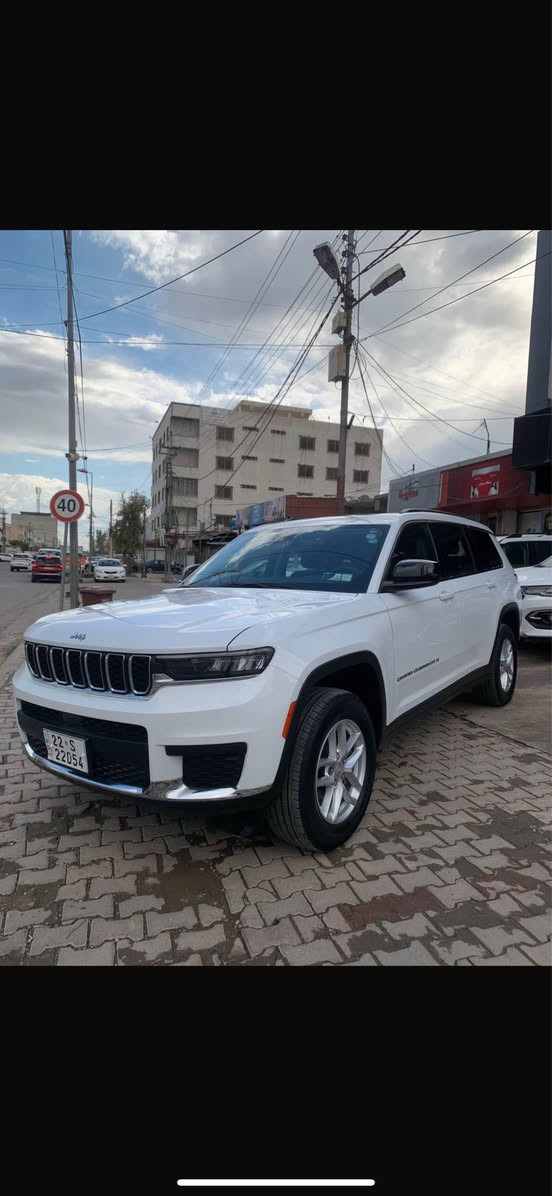 جێب گڕاند شیرۆکی 
مۆدیل / 2023
۳ پارچە سبوغ چاملغ ۲ دەرگا 
بێ ئێڕباگ ، کەمەک ناو دەرگا 
م / V6_3,5 کەپس ، 34000 km 
مواسفات لاریدۆ ، دبل ئەکسل سلایت

نرخ  315$ أربيل, العراق


**إذا كنت صاحب هذا الإعلان وتريد حذفه لأي سبب، رجاءا أرسل رسالة إلى الدعم الفني**