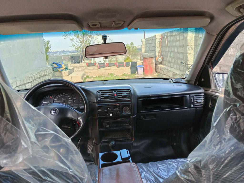 فكترة حجم 16 كير محرك شرط مطوزه عام 
موديل 1991 عليها غرامة 75 الف تنزل من السعر 
السعر 38 بيها مجال بسيط 

‏ ‏‪075-020-83645‬‏ موصل, نينوى


**إذا كنت صاحب هذا الإعلان وتريد حذفه لأي سبب، رجاءا أرسل رسالة إلى الدعم الفني**