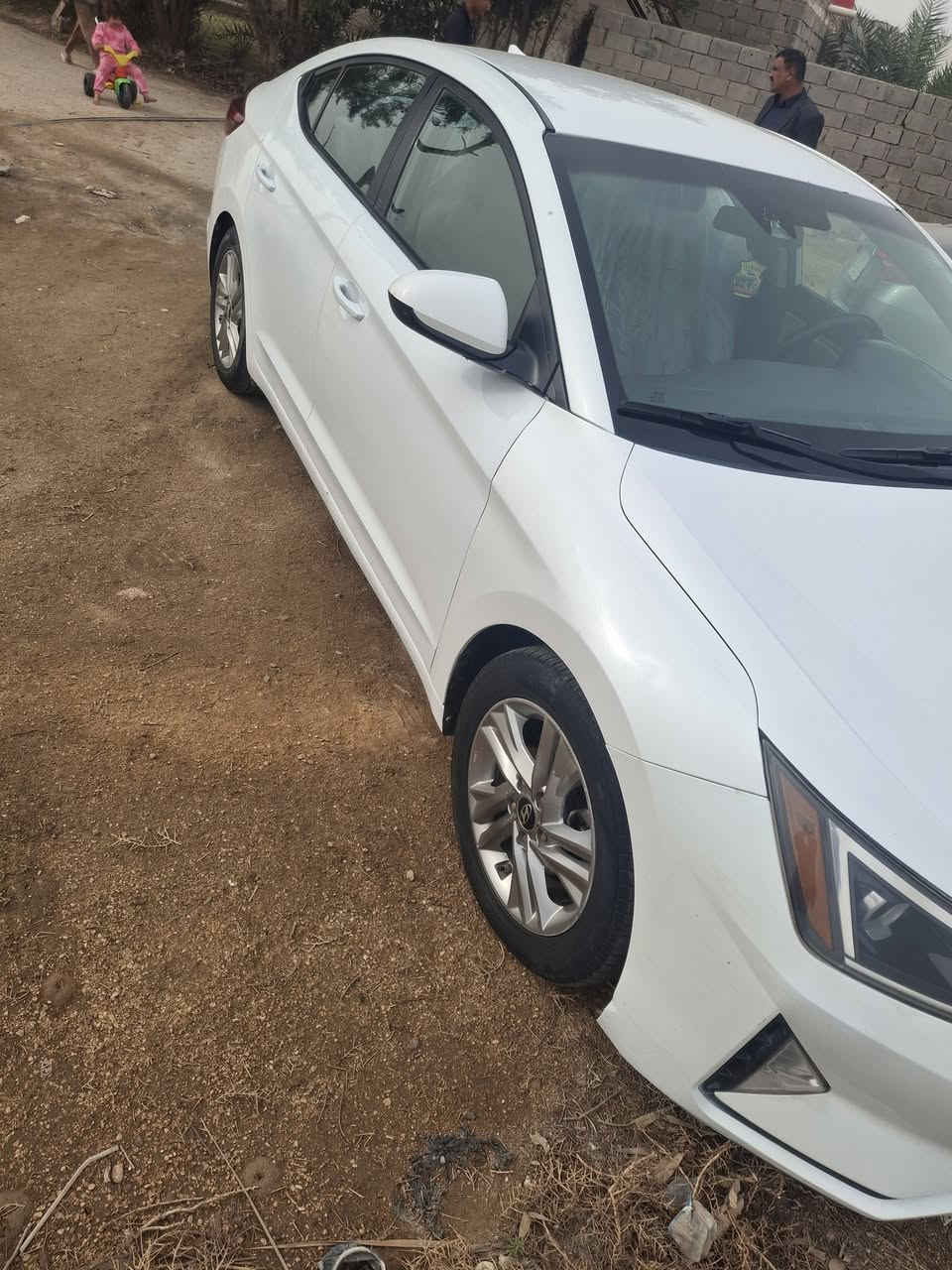 النتر موديل ٢٠١٩  وارد مريكي سياره جديده بيه قطعتين بابين  ولباقي ليبل واحد مكينه  وكير  بوضع شركه  تخم تاير  حداديه جديده   فول موصفات عده الفتحه  نضام قياده  مانع نزلاق  منضومه  زنون  دواخل  شركه  مكان سياره بابل القاسم سعره ١٣٠  وبيه مجال  ***********
