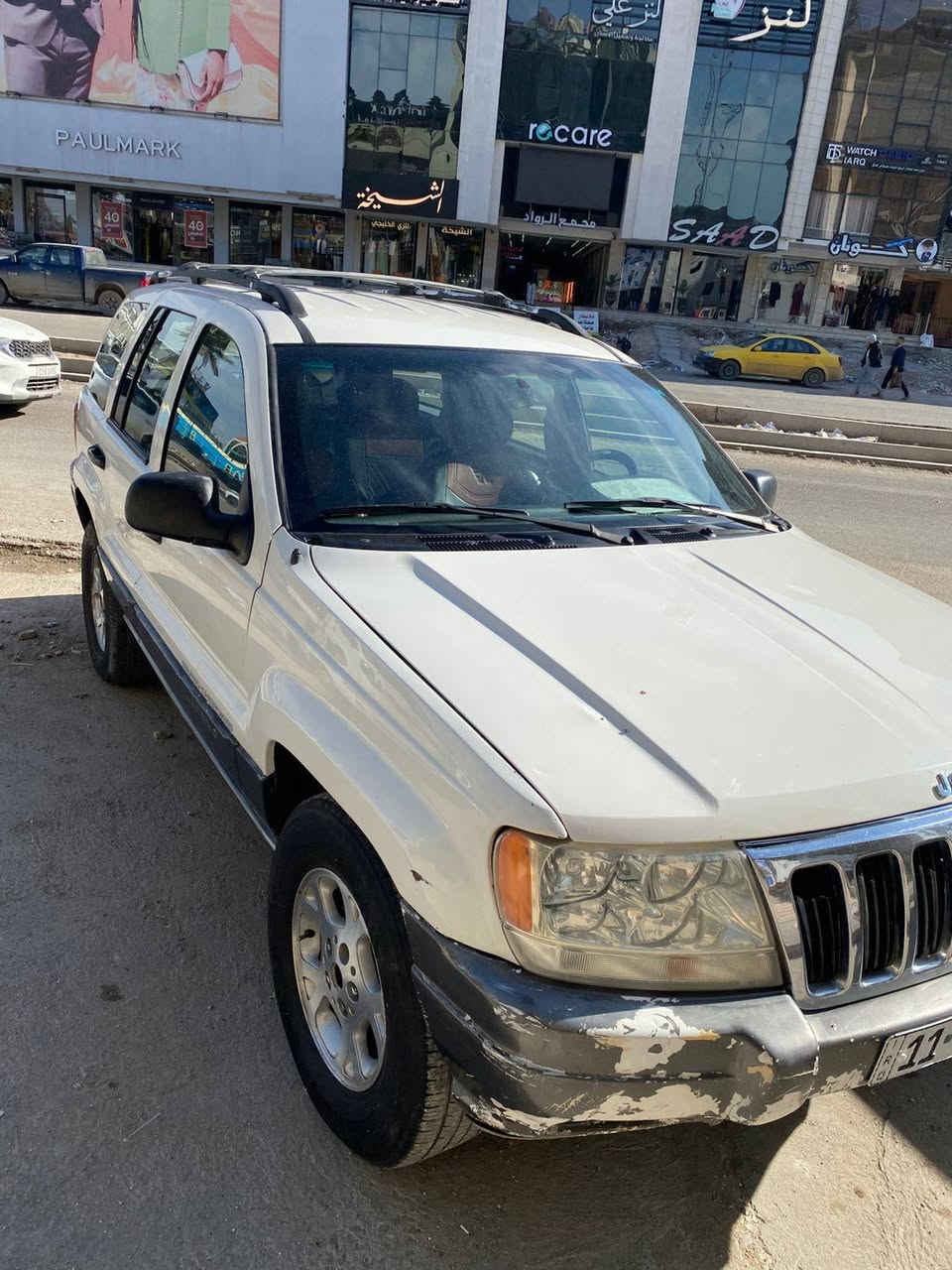 السلام عليكم من رخصت صاحب الكروب المحترم جيب موديل ٩٩ للبيع رقم انكليزي السيارة بدون حادث  قطرة صبغ مابيه عدا الدعاميات والترايش البلاستك مكينة وكير واكسل والكهربائيات  مكفولات نقص السيارة صدر امامي  كمبريسر فقط
السعر ٧٠ وبيه مجال قليل للاتصال ***********
