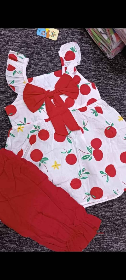 توفر بكميه ونقشات جدد فساتين ام شورت من سنه لل٦ سنوات يلبس  الدرزن ب٢٧ الف.  
توصيل بغداد ٥
محافضات ٦ النجف, العراق


**إذا كنت صاحب هذا الإعلان وتريد حذفه لأي سبب، رجاءا أرسل رسالة إلى الدعم الفني**