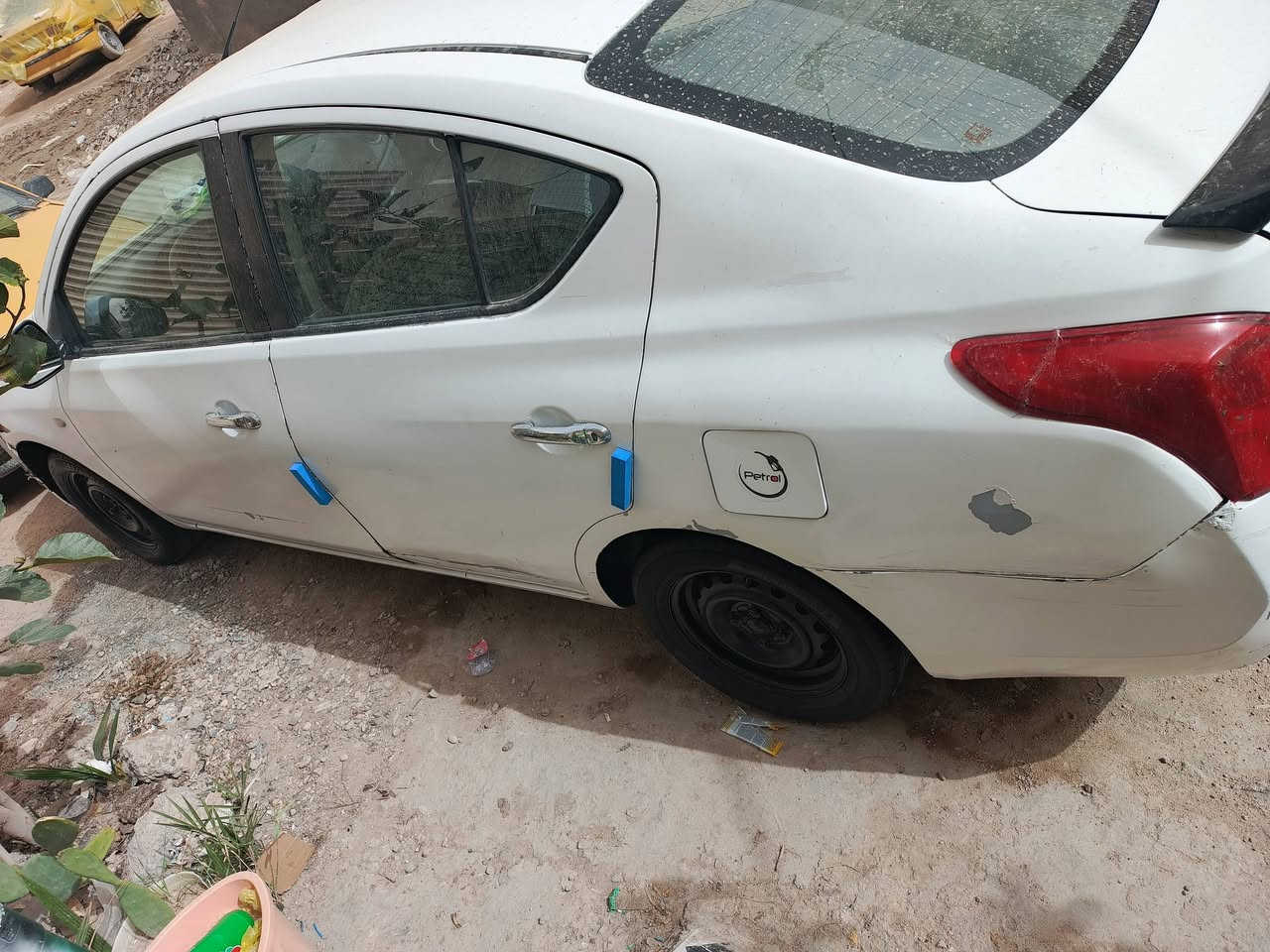 سلام عليكم نيسان سني مديل 15متومه متومه اربيل ارقام وسنويه فقط كير مكينه جدد السياره بيه رشات صبغ وتجي كصه جنطه حداده اتخبل مكاني بصره ابو الخصيب بحمدان سعر 33ورقه للتواصل ***********
