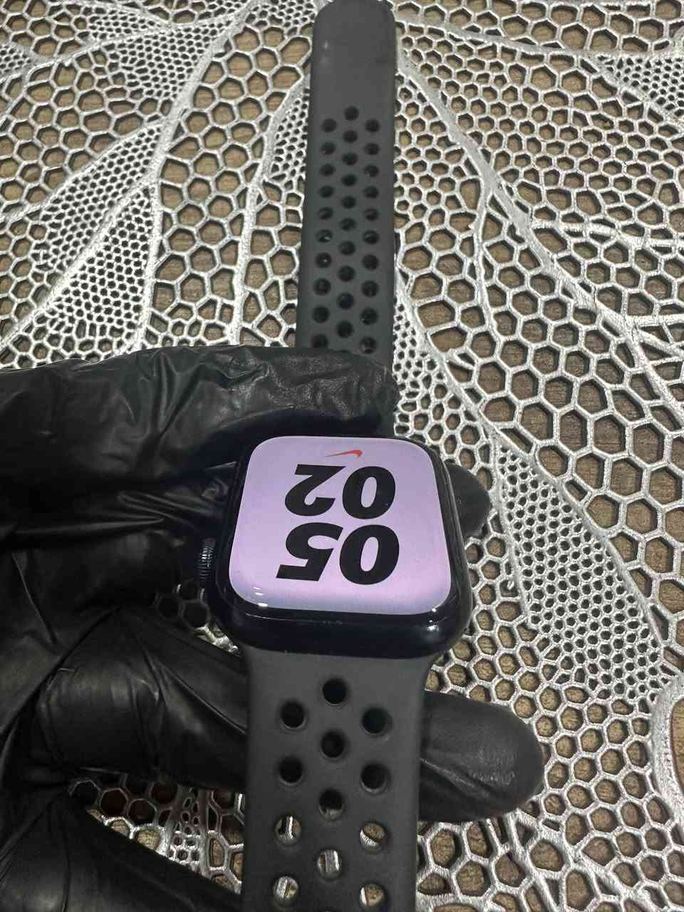 ‏‎ساعة ابل واج سيريس 7 نايك e sim 
‏‎حجمها : 45 mm
‏‎نسبة البطارية : 89 %
‏‎نسبة النظافه : 99 %
‏‎السعر : 250الف 
غراضها كاملة الاصليات بس بدون كارتونه
🚨🚨اخواني الاعزاء عند حجز الساعه وارسالها اليك من خلال شركة التوصيل يجب تسديد مبلغ قدره عشره الف من خلال كارت اسيا او تحويل زين كاش عشره وينزل من حساب الساعه خلاف هذا لااستطيع ارسال الساعة


**إذا كنت صاحب هذا الإعلان وتريد حذفه لأي سبب، رجاءا أرسل رسالة إلى الدعم الفني**