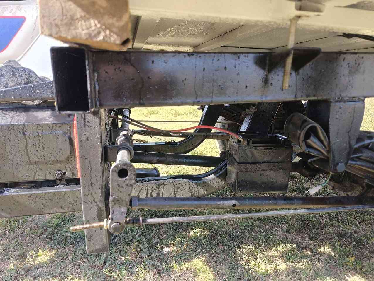 ستوته مديل 2020.. طالعه ب21مكينه قبل 5اشهر شاده. بلكرتون برغي ما مفتوح بيه..
بدي شاصي كفاله.....ستوته وراق. تاجره ابو نصر 
. موقع ذي قار.. قضاء شطره 
للاستفسار ***********
