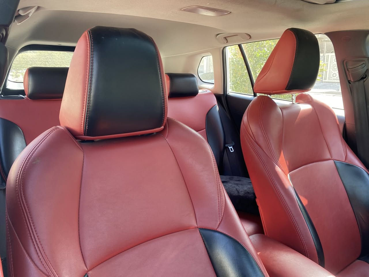 تويوتا فرونت لاندر 2025 خليجي هايبرد بحالة الزيرو عداد المسافه 9 كم
رقم بغداد بأسمي تحويل مباشر

المواصفات فتحه سقف طكتين 

داخل  جلد احمر  

حمالات سقف 

كشافات اماميه 

رادار امامي تحديد مسار نظام ترحيب عن قرب ذاتي 

بصمه تشغيل وابواب شاشة ابل كاربلي + كامره

تبريد شاشة مناخ منفصل 

تحكم مري كهرياء حساس لايت في الأماكن المظلمة 

العنوان بغداد _المنصور 

 السعر 183 ورقه الاتصال ***********
