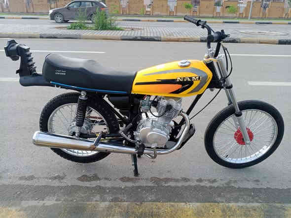 السلام عليكم ورحمه الله دراجه البيع تعمير شلامجه اصلي شاصي 25 سكنر مكينه ناعمه كلش صبانه ما ممدود عليه مكاني كوت زين القوس (ما متواجد خاص )👉 انتصل *********** اوراق 6 اسكنر
