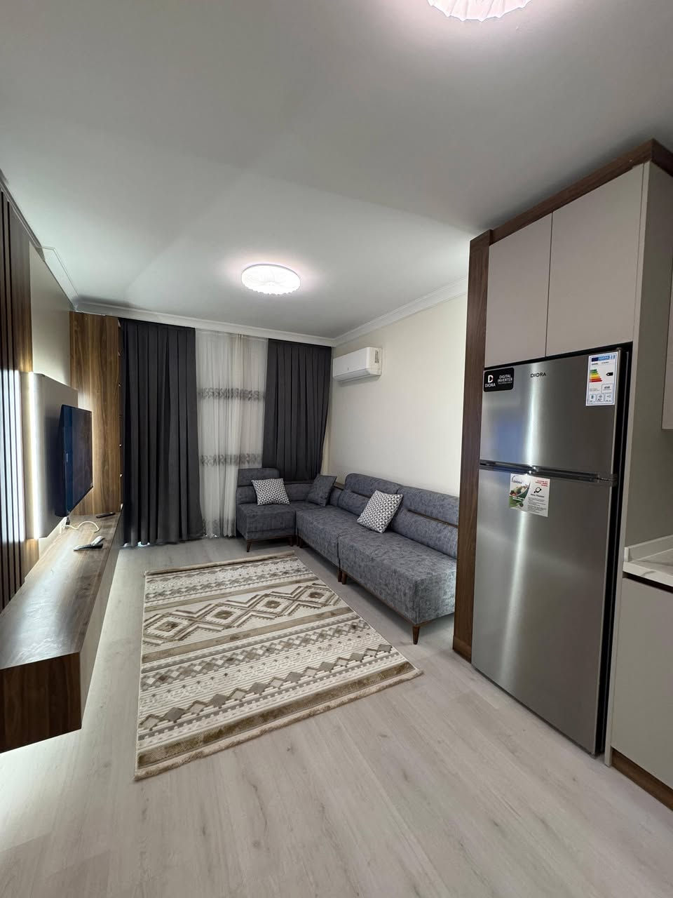 غرفتین و صالة للایجار 
مجمع سكنی لالاف ایربورت فیو 
مساحة 108 متر 
طابق 16 ، واجهە خارجیة 
اربیل ، مربع ذهبی ، مقابل مطار 
السعر / $600

***********
#عقارات #اربيل #عقارات #موصل #عقارات #انبار #عقارات #البصرة #عقارات #كركوك #عقارات #ديالي #عقارات #فلوجة #عقارات #تكريت #عقارات #سامرا #هفالان #فرمانبران #لاوان_ستي #كلوبال_ستي #حي_قربو #اشتي_فيلج
