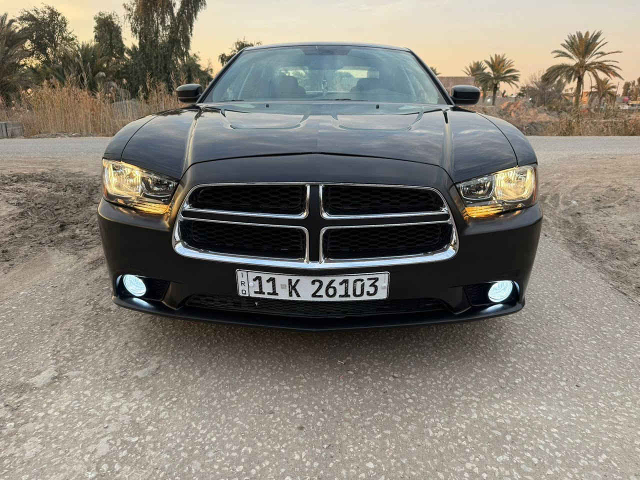 السلام عليكم جارجر مديل 2014رقم بغداد تحويل مباشر مكينه 3600برغي ما مفتوح بيه جديده كلش السيارة جاهزه اي نقص ما بيه داخله كلين وهنا بالعراق بابين ابدلات اصلايات بدون صبغ بدون دواخل السعر 138وبيه شي جداا بسيط مكاني حله ***********
