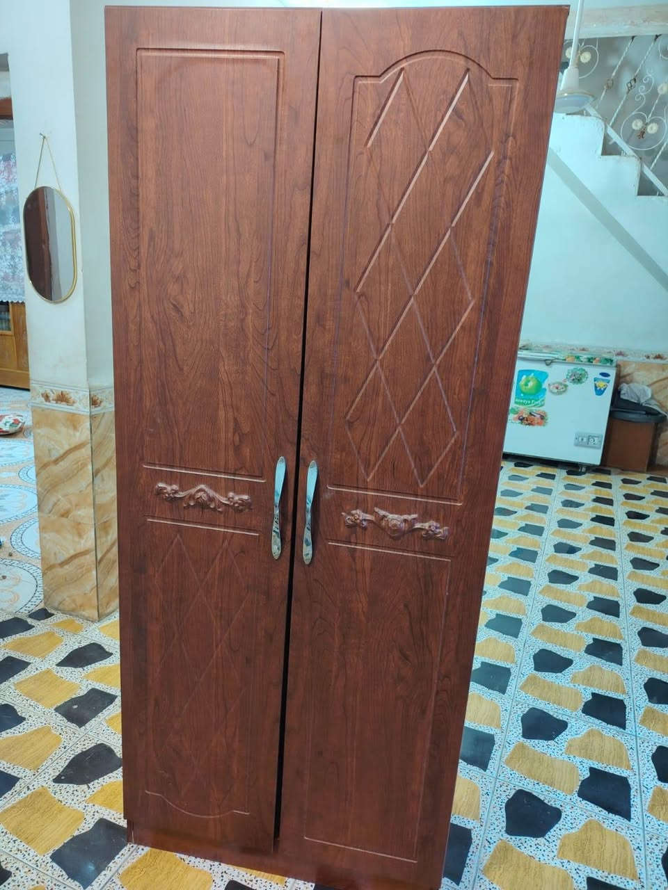 كنتور خانتين تركي نضافه 90%  سعره 75 وبي مجال
مكينة خياطه نضيفه وشغالها مع الميز مالتها سعرها 50
مكناسه كهربائيه شغاله وكامله ب30
العنوان الشطرة شارع ام علاء 
الشراي يتصل بلرقم ***********
