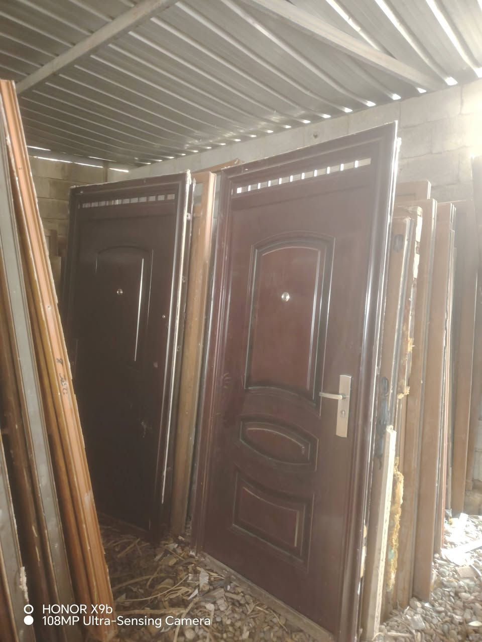 #تحية_طيبة
اعلان وصول وجبات من الابواب والشبابيك تركي الاصلي  " مستعمل  السعر 75
المكان / الحويجه قريه لزاگه

للاتصال والاستفسار اكثر اتصل 👇📞📱
***********
***********
***********
